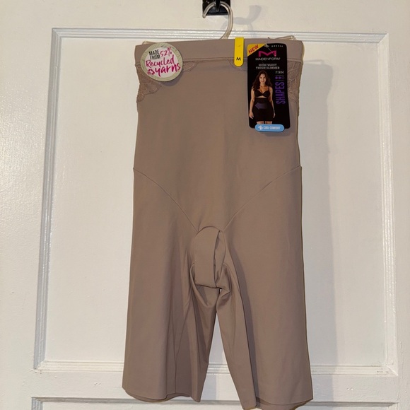 Maidenform Lace High Waist Thigh Slimmer Shapewear NWT medium - Picture 6 of 8